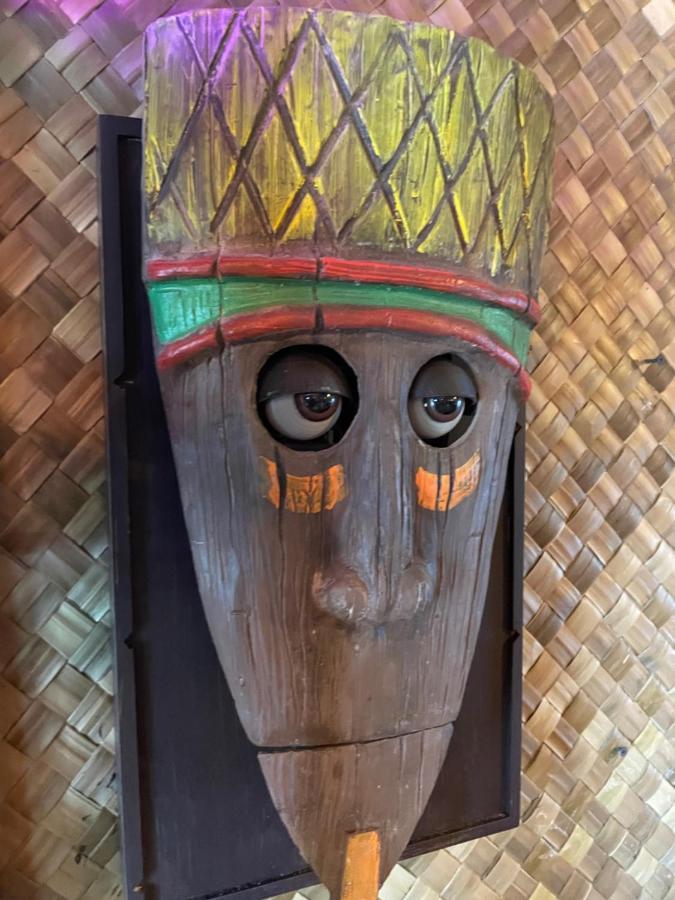The Kondo Tiki Tampa Ngoại thất bức ảnh